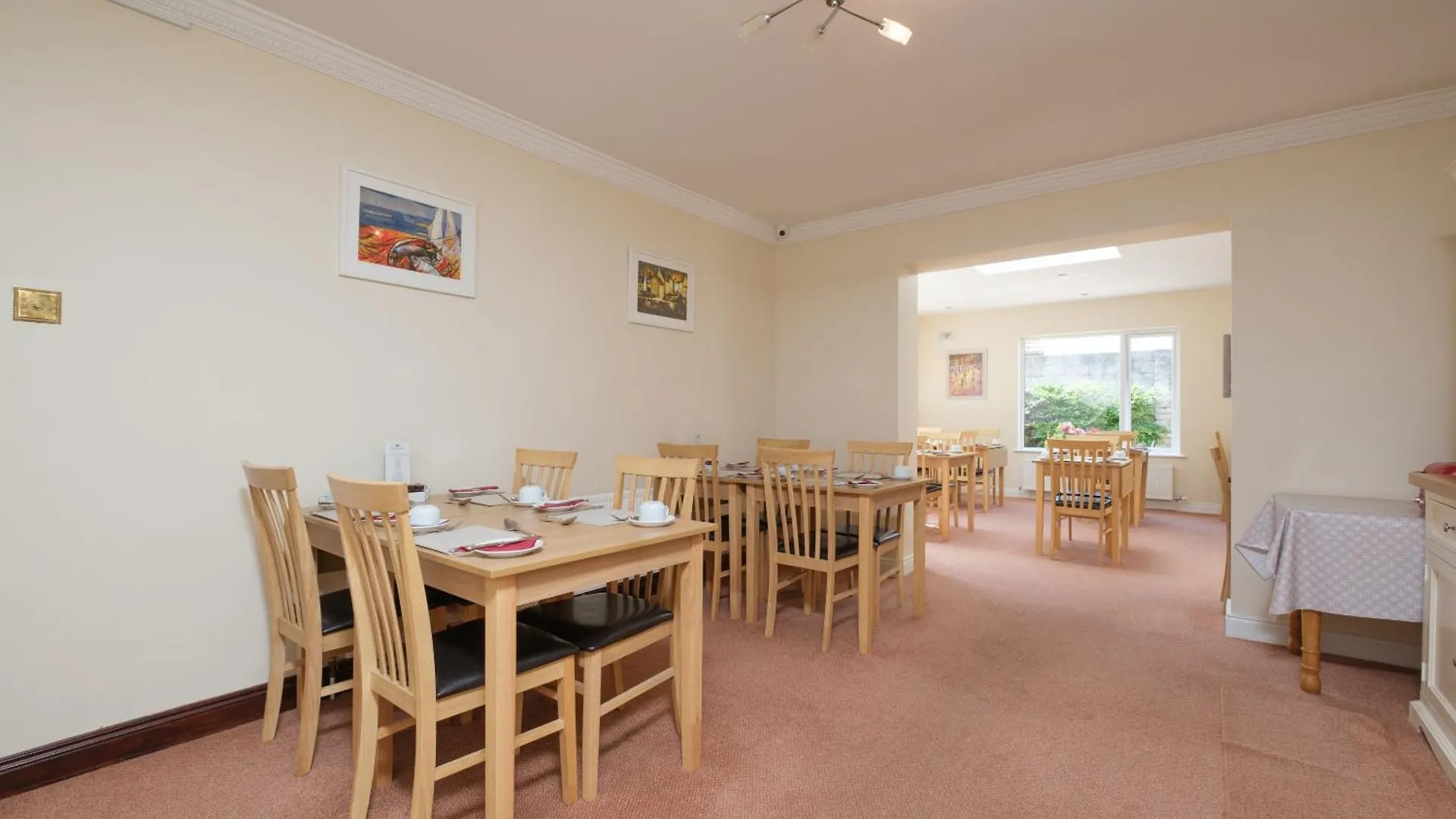*** Bed & Breakfast Four Seasons B&B Galway Ireland