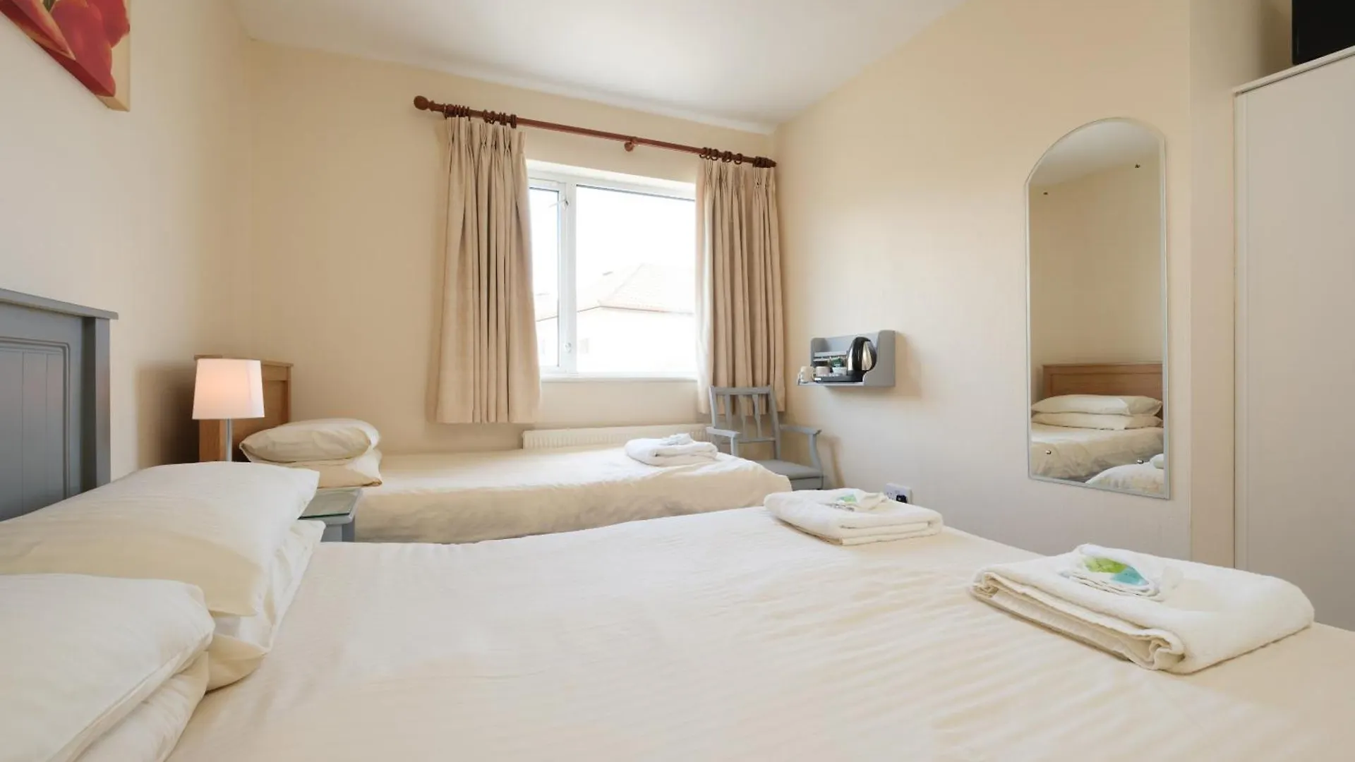 Four Seasons B&B Galway 3*,